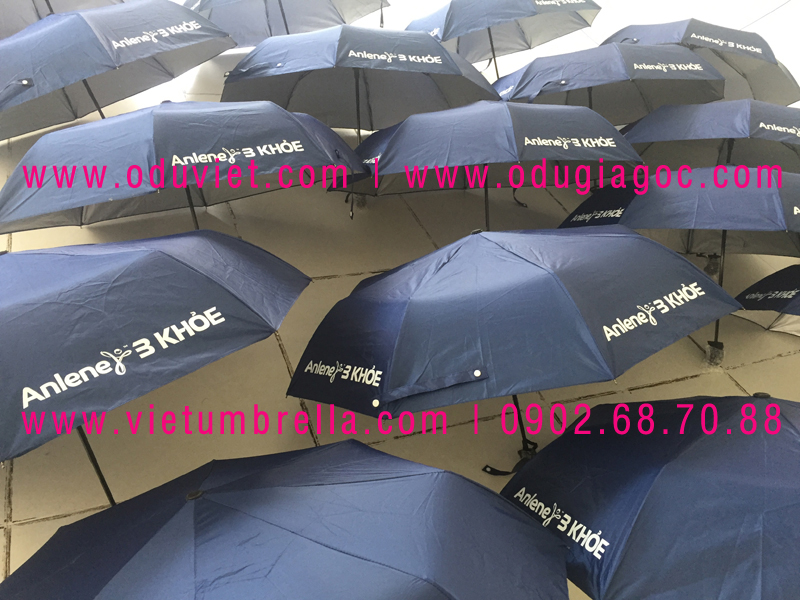 xưởng sản xuất ô dù cầm tay in logo quảng cáo